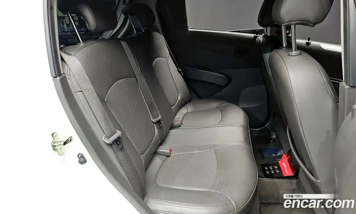 Chevrolet Spark 2013 1.0 Автомат в Москве № 103524, фото 12