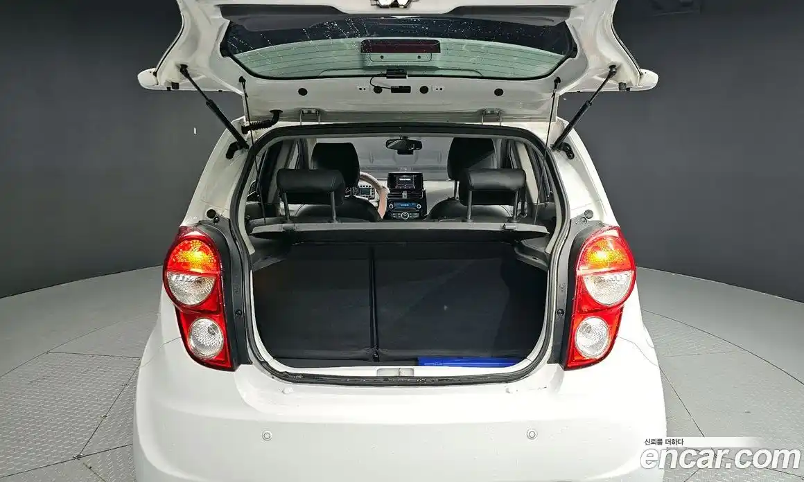 Chevrolet Spark 2013 1.0 Автомат в Москве № 103524, фото 20