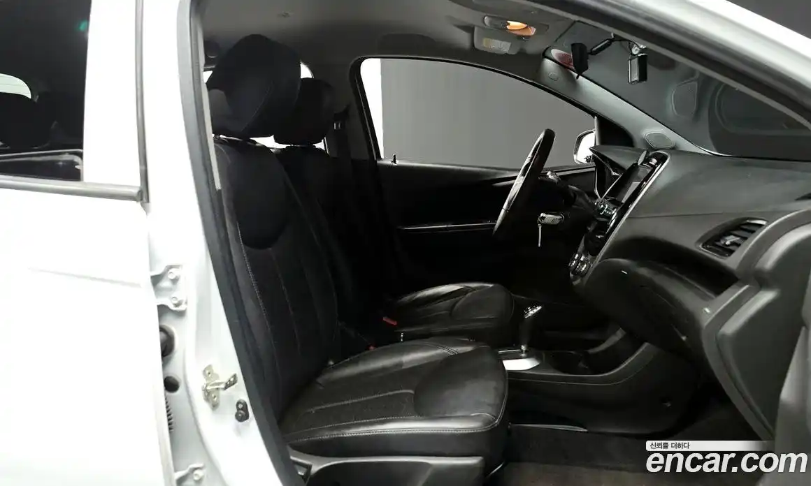 Chevrolet Spark 2016 1.0 Автомат в Москве № 103569, фото 20