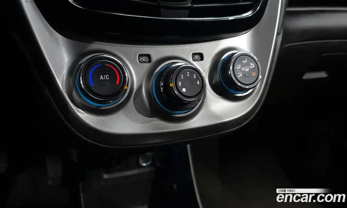 Chevrolet Spark 2016 1.0 Автомат в Москве № 103569, фото 9