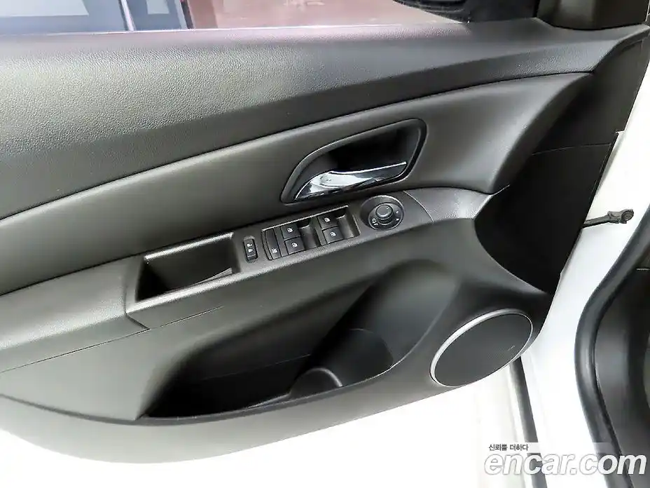 Chevrolet Cruze 2016 1.8 Автомат в Москве № 105908, фото 14