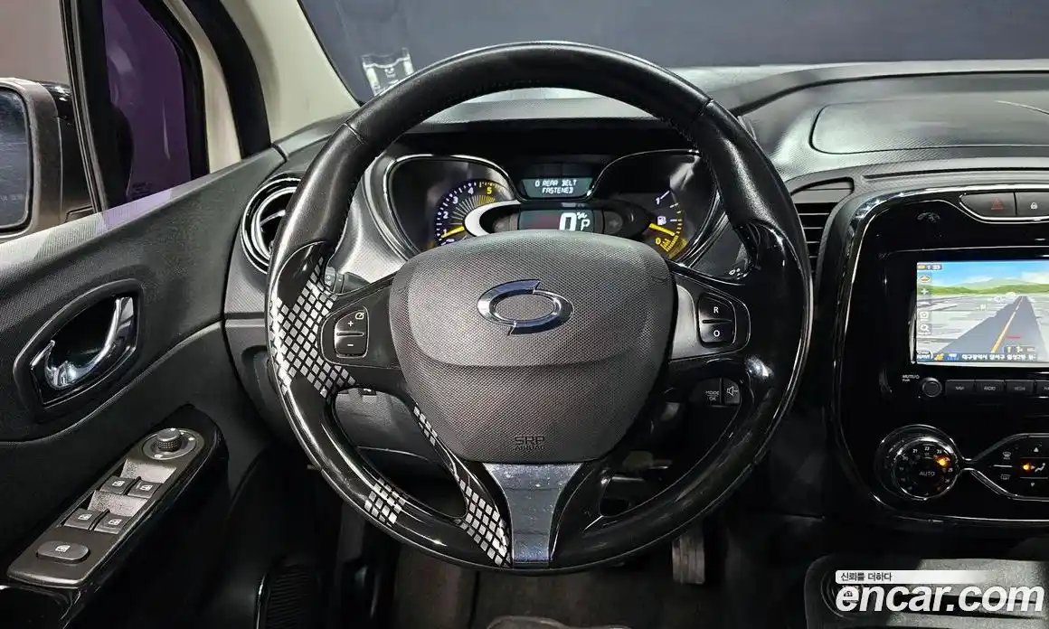 Renault QM3 2014 1.5 Автомат в Москве № 106927, фото 14