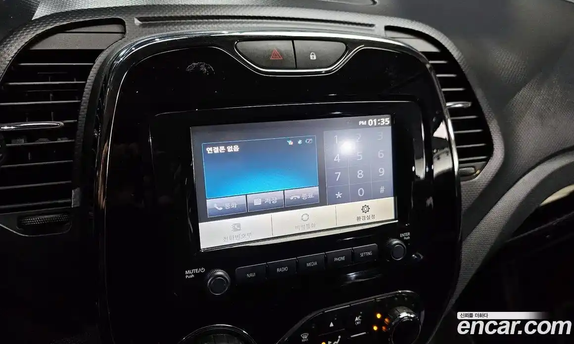 Renault QM3 2014 1.5 Автомат в Москве № 106927, фото 19