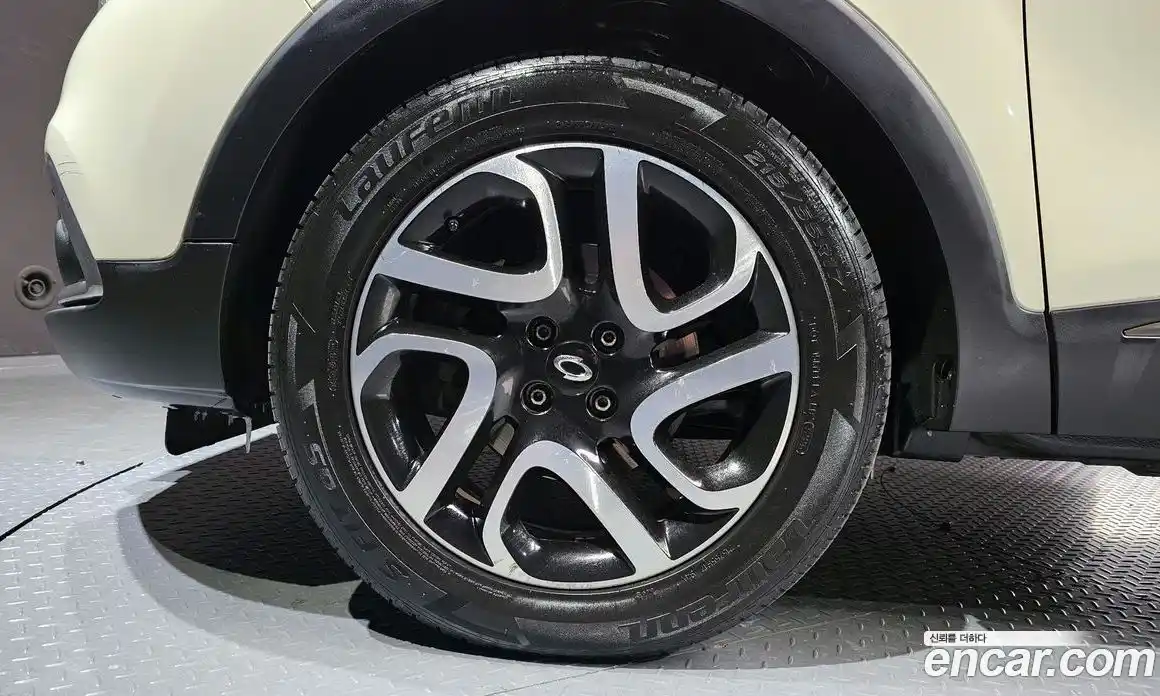 Renault QM3 2014 1.5 Автомат в Москве № 106927, фото 5