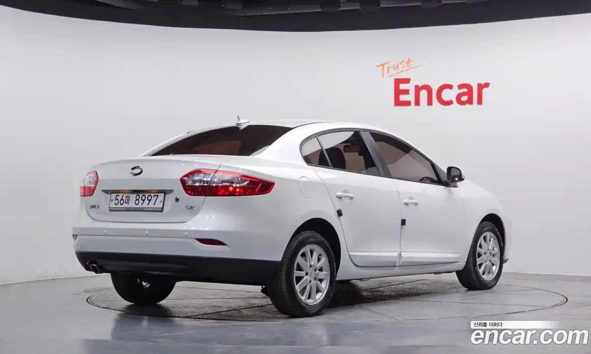 Renault SM3 2010 1.6 Автомат в Москве № 107413, фото 1