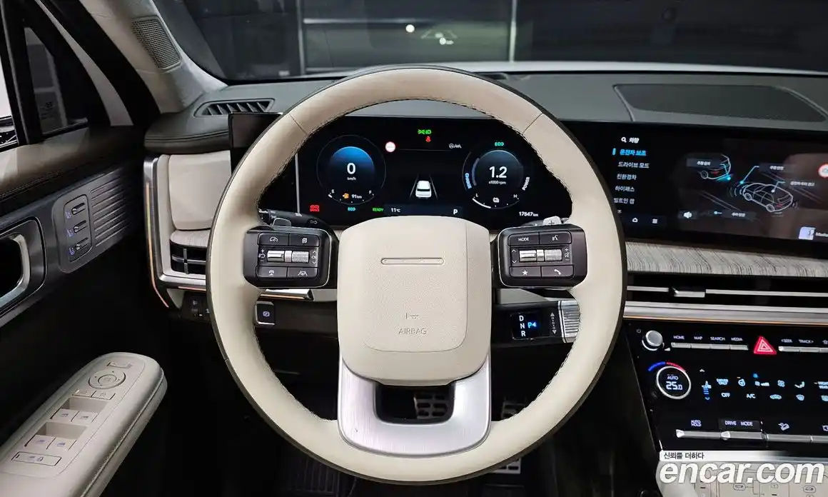 Hyundai Santa Fe 2024 1.6 Автомат в Москве № 107877, фото 13