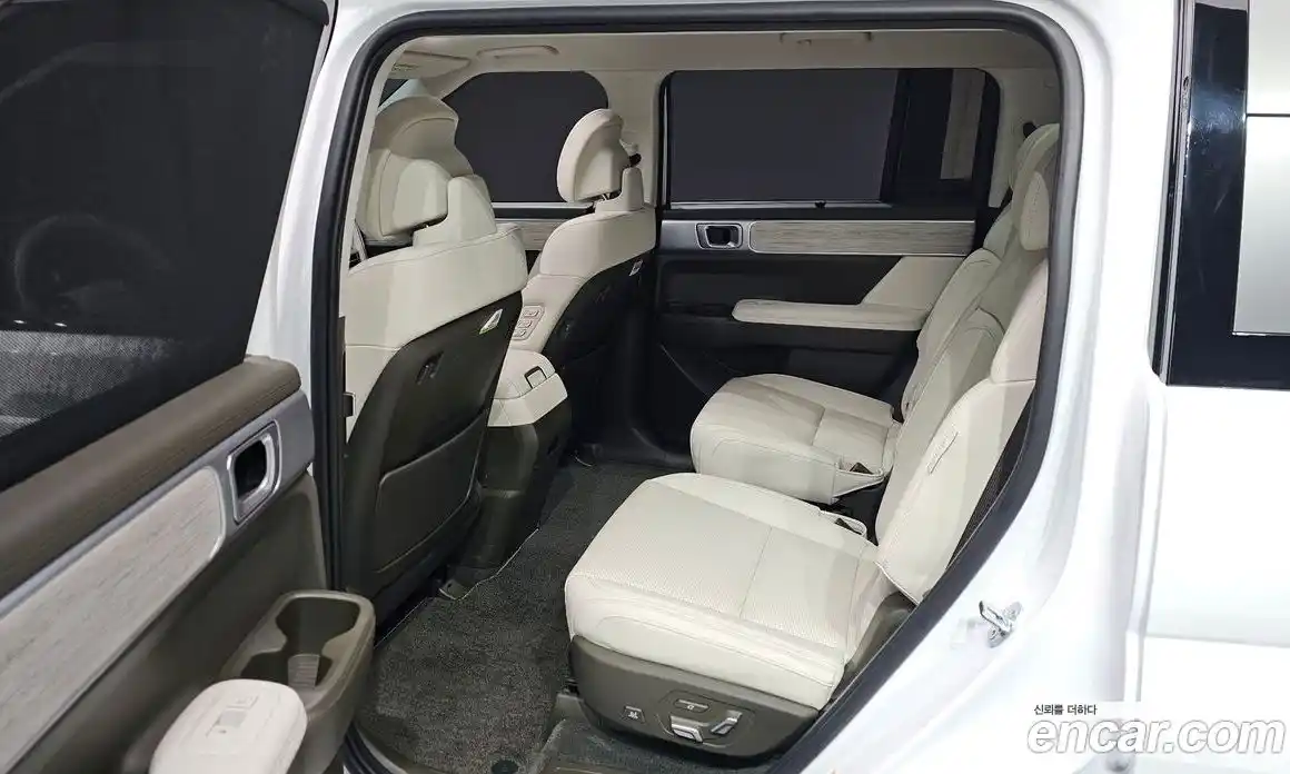 Hyundai Santa Fe 2024 1.6 Автомат в Москве № 107877, фото 16