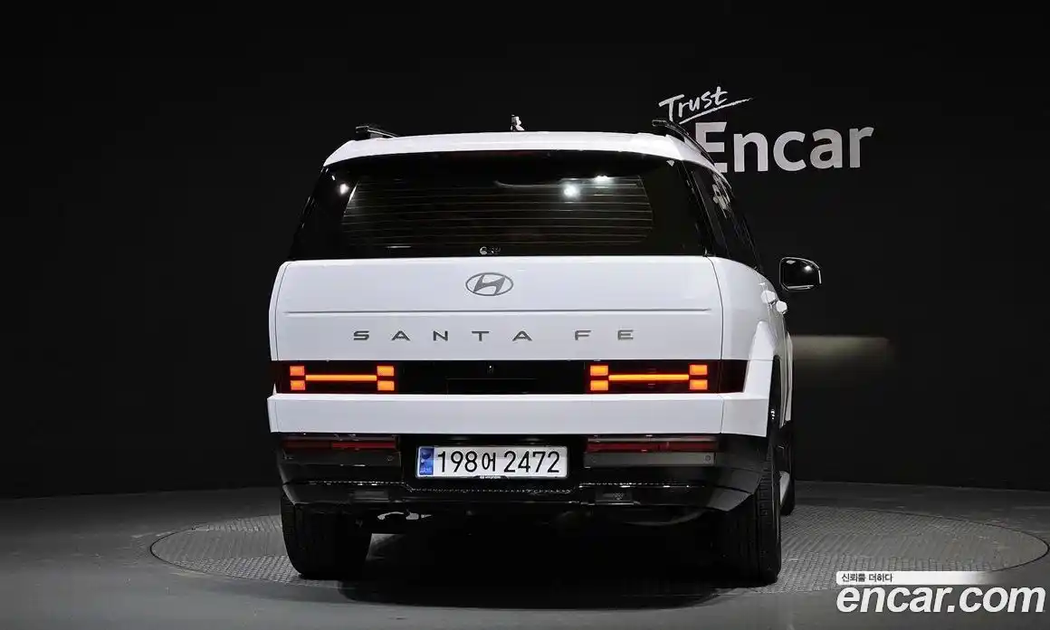 Hyundai Santa Fe 2024 1.6 Автомат в Москве № 107877, фото 4