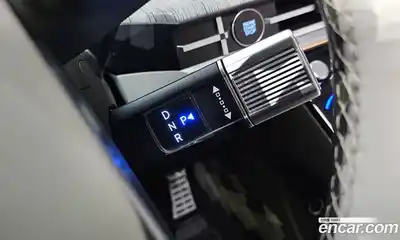 Hyundai Santa Fe 2024 1.6 Автомат в Москве № 107877, миниатюра 9