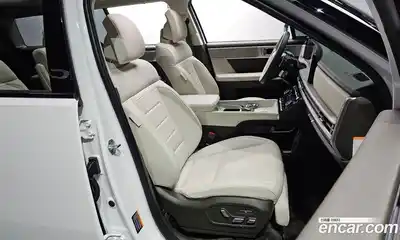 Hyundai Santa Fe 2024 1.6 Автомат в Москве № 107877, миниатюра 10