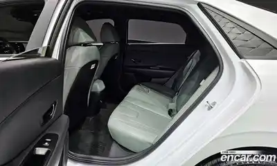 Hyundai Avante 2024 1.6 Автомат в Москве № 108436, миниатюра 12