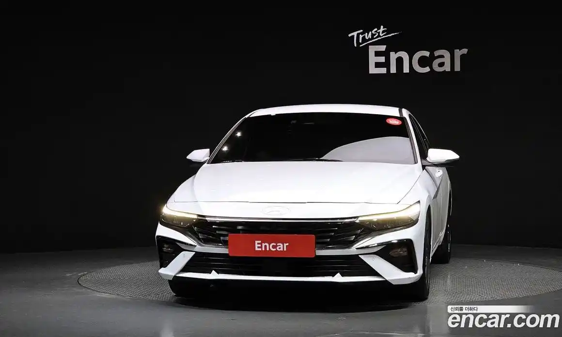 Hyundai Avante 2024 1.6 Автомат в Москве № 108436, фото 3