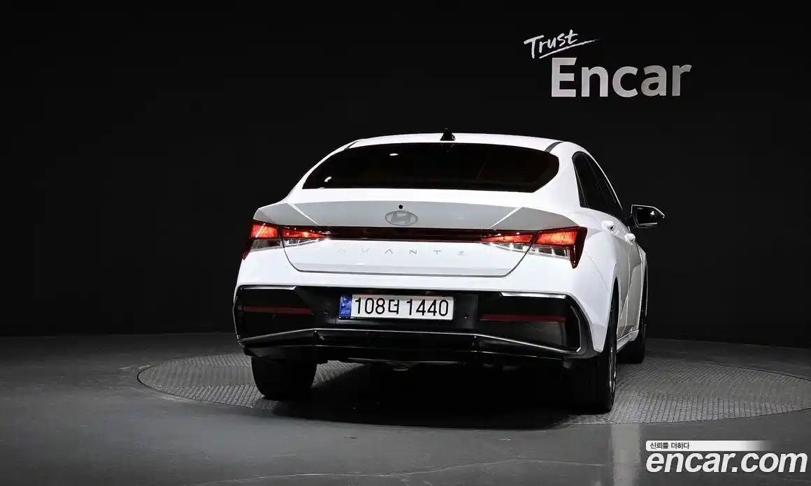 Hyundai Avante 2024 1.6 Автомат в Москве № 108436, фото 4