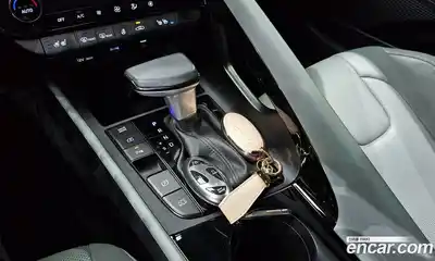 Hyundai Avante 2024 1.6 Автомат в Москве № 108436, миниатюра 9