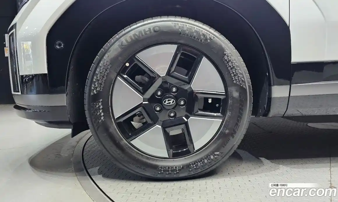 Hyundai Santa Fe 2024 1.6 Автомат в Москве № 109457, фото 7