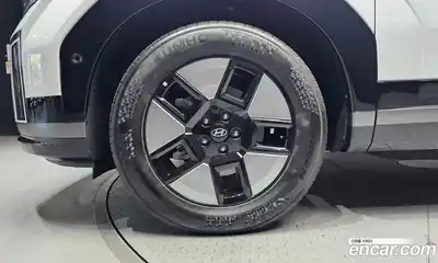 Hyundai Santa Fe 2024 1.6 Автомат в Москве № 109457, миниатюра 7