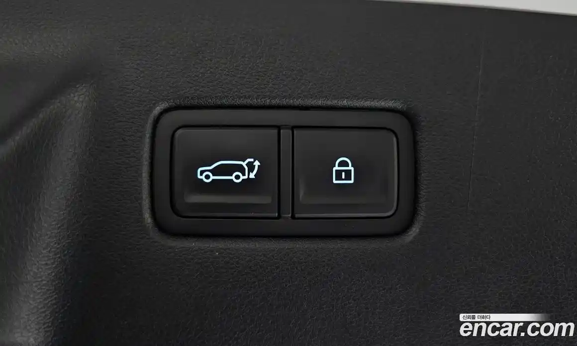 Hyundai Santa Fe 2024 1.6 Автомат в Москве № 109457, фото 9