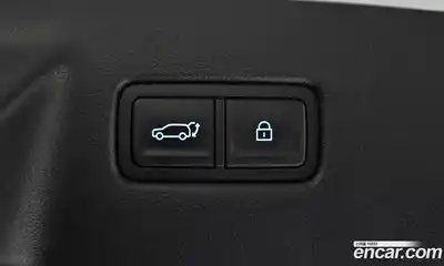 Hyundai Santa Fe 2024 1.6 Автомат в Москве № 109457, миниатюра 9