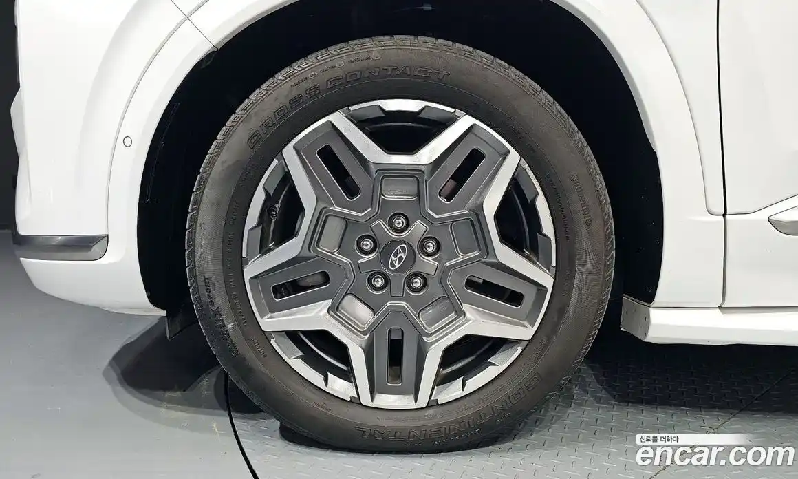 Hyundai Santa Fe 2022 1.6 Автомат в Москве № 110301, фото 5