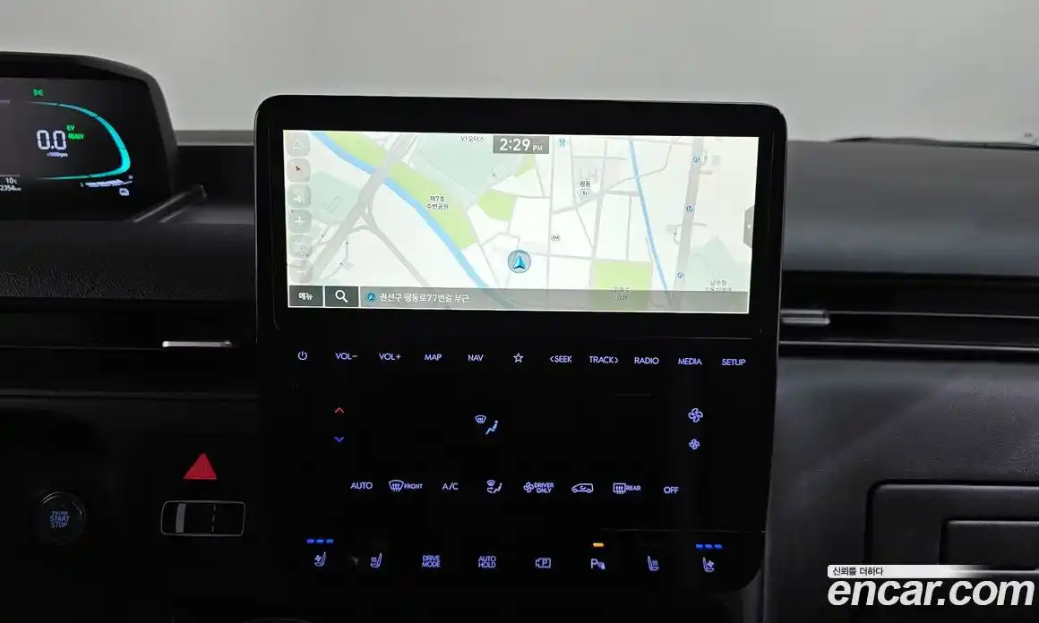 Hyundai Staria 2025 1.6 Автомат в Москве № 111005, фото 13