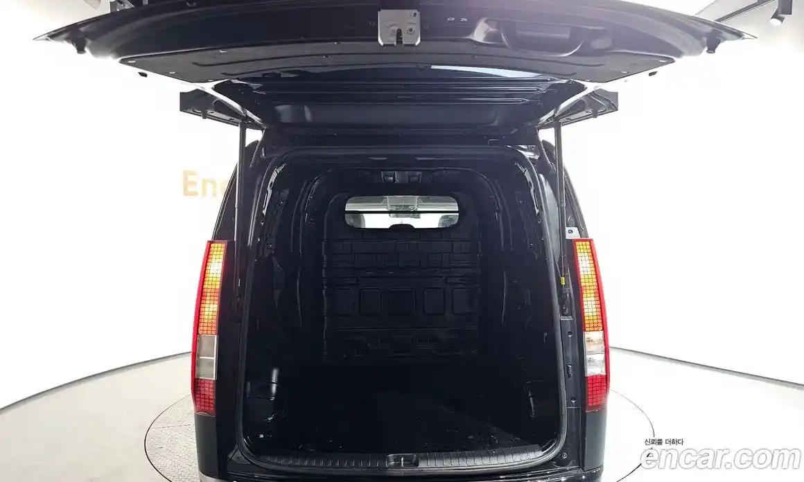 Hyundai Staria 2025 1.6 Автомат в Москве № 111005, фото 19