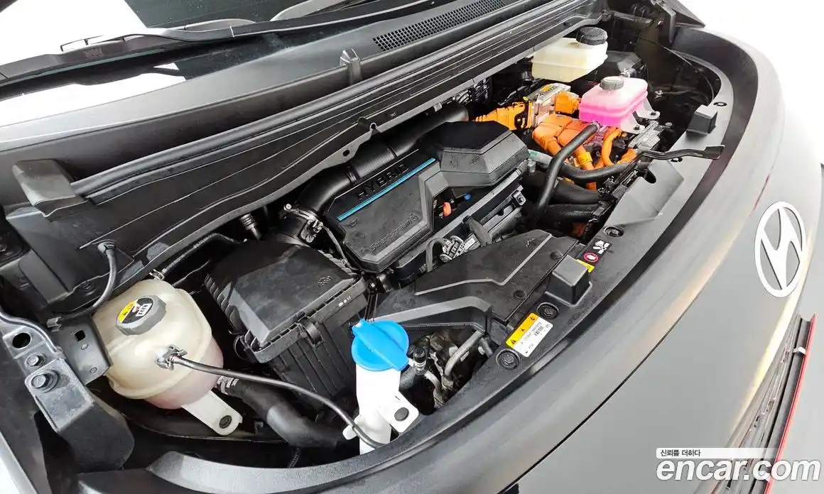 Hyundai Staria 2025 1.6 Автомат в Москве № 111005, фото 5