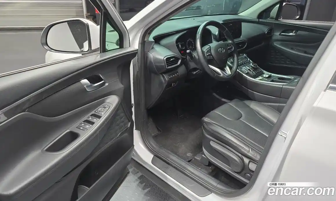 Hyundai Santa Fe 2022 2.5 Автомат в Москве № 112714, фото 11