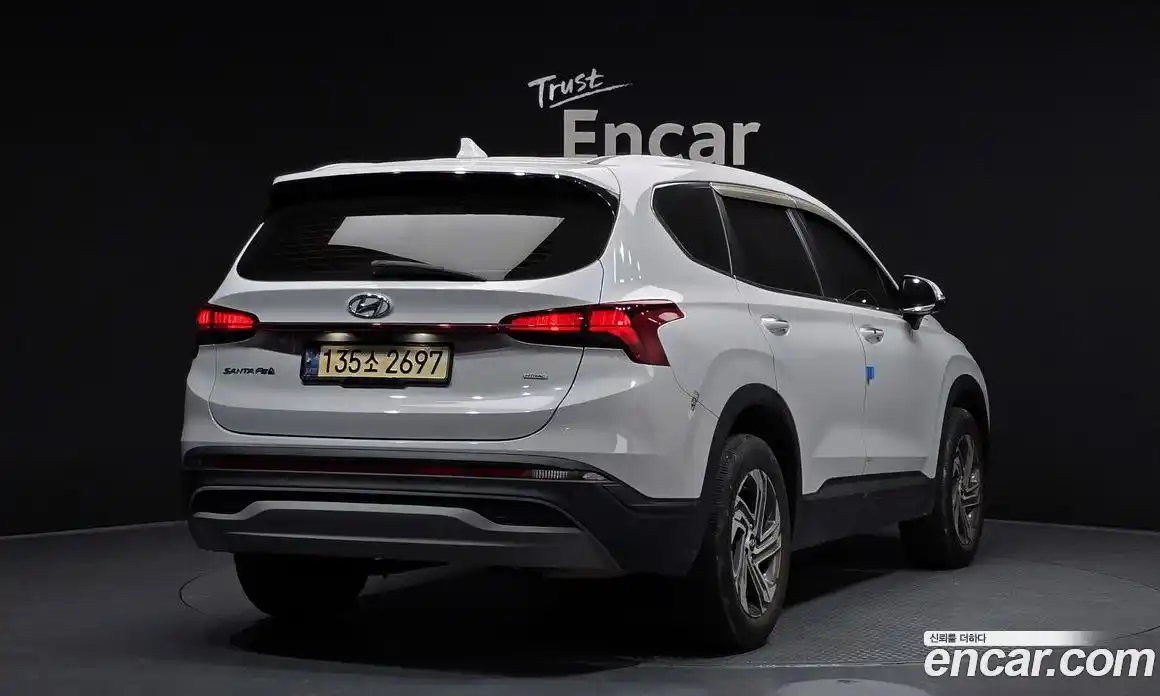 Hyundai Santa Fe 2022 2.5 Автомат в Москве № 112714, фото 15