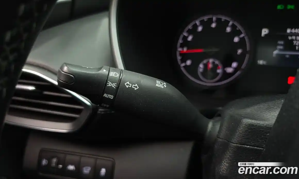 Hyundai Santa Fe 2022 2.5 Автомат в Москве № 112714, фото 2