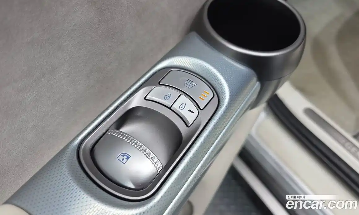 Genesis GV60 2023 0.1 Автомат в Москве № 116789, фото 9