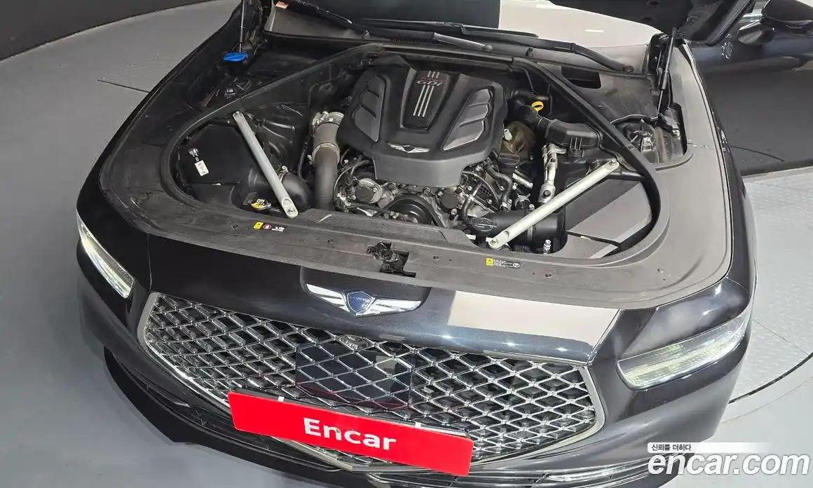 Genesis G90 2019 3.3 Автомат в Москве № 118119, фото 2