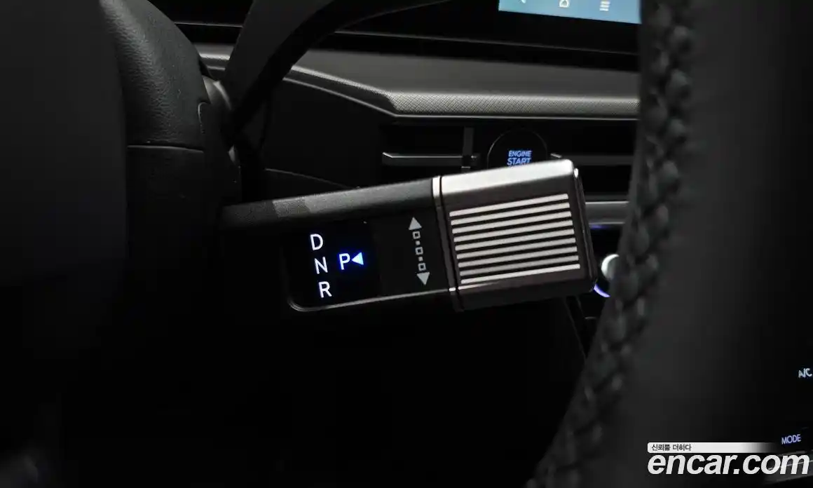 Hyundai Santa Fe 2025 2.5 Автомат в Москве № 119585, фото 13