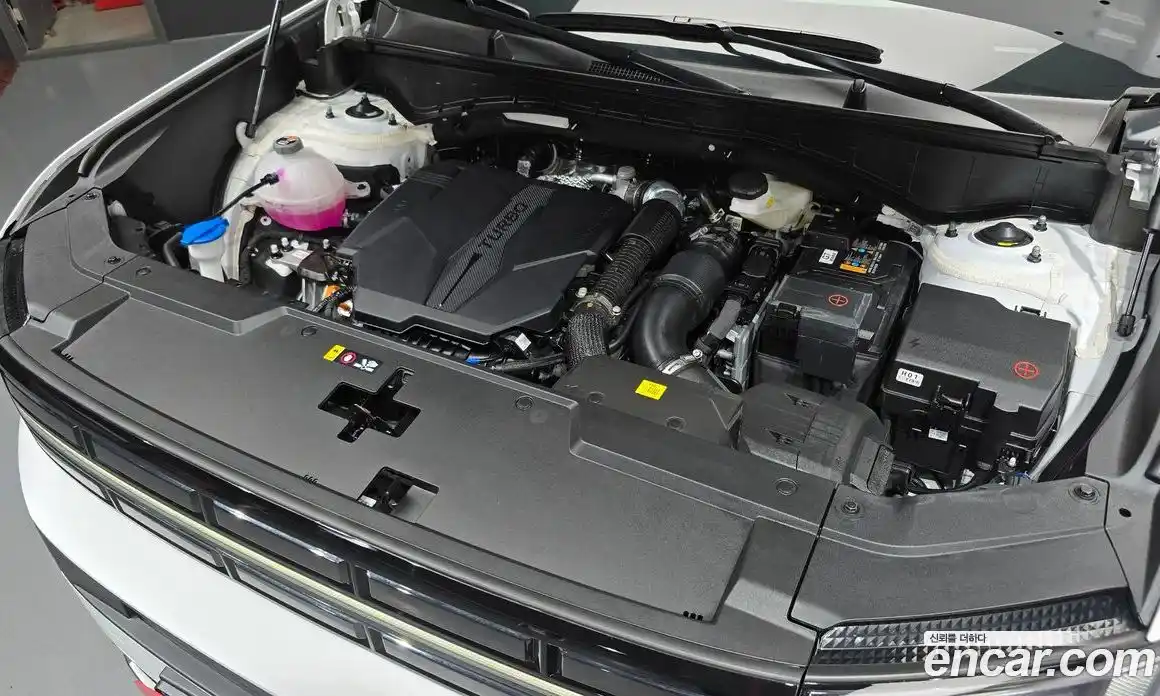 Hyundai Santa Fe 2025 2.5 Автомат в Москве № 119585, фото 14