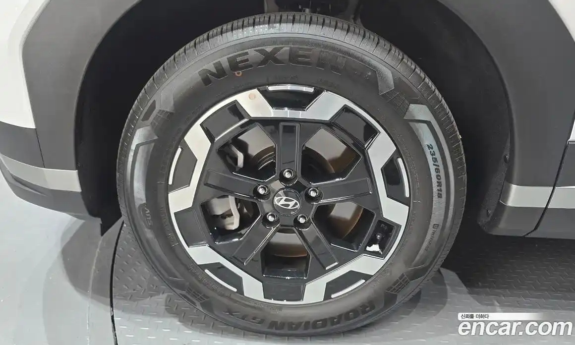 Hyundai Santa Fe 2025 2.5 Автомат в Москве № 119585, фото 18