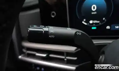 Hyundai Santa Fe 2025 2.5 Автомат в Москве № 119585, миниатюра 3