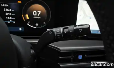 Hyundai Santa Fe 2025 2.5 Автомат в Москве № 119585, миниатюра 6