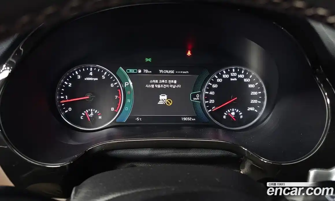 Kia Seltos 2022 1.6 Автомат в Москве № 120114, фото 15