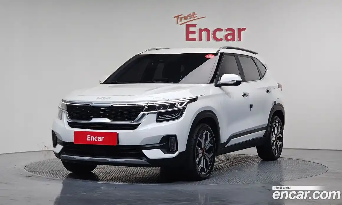 Kia Seltos 2022 1.6 Автомат в Москве № 120114, фото 16