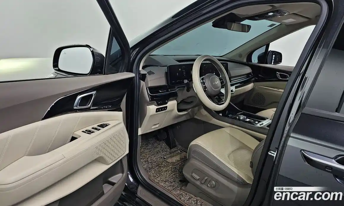 Kia Canival 2024 2.2 Автомат в Москве № 121151, фото 4