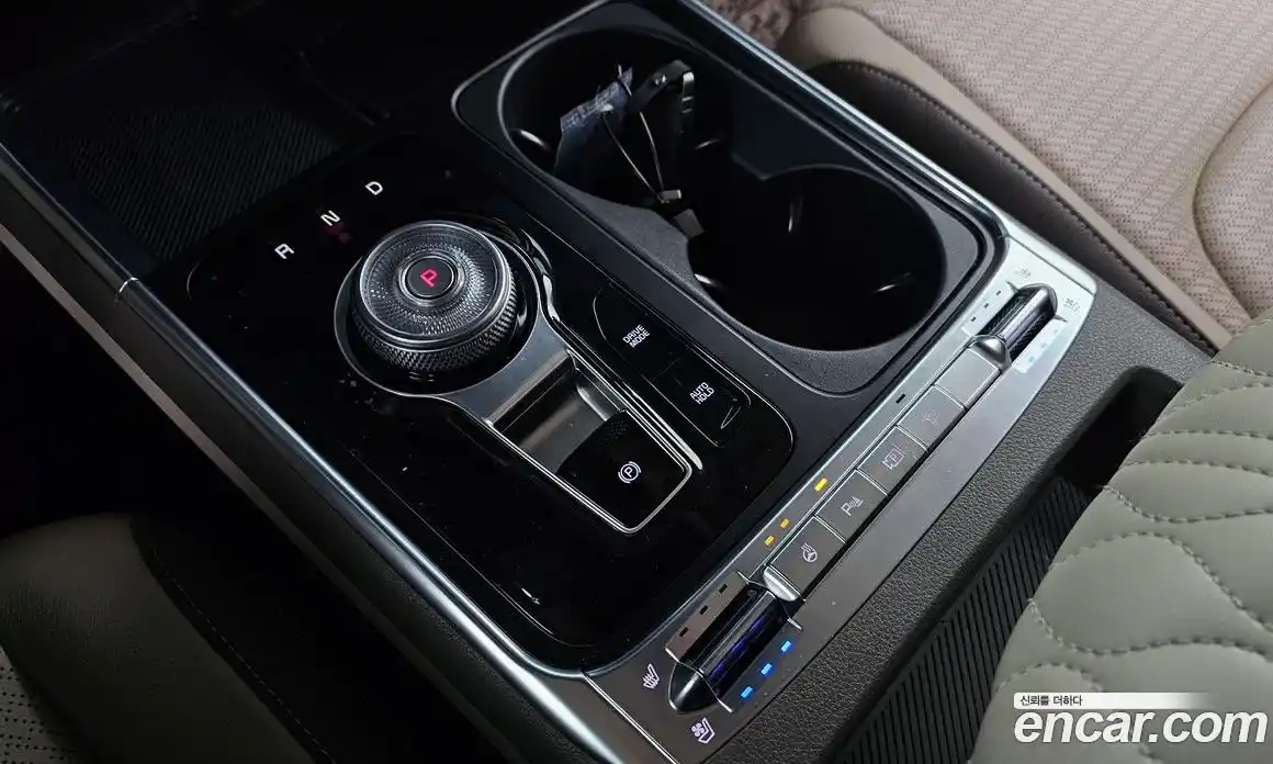 Kia Canival 2024 2.2 Автомат в Москве № 121151, фото 10