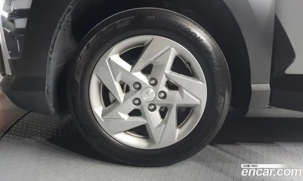 Hyundai Kona 2023 1.6 Автомат в Москве № 123730, фото 11