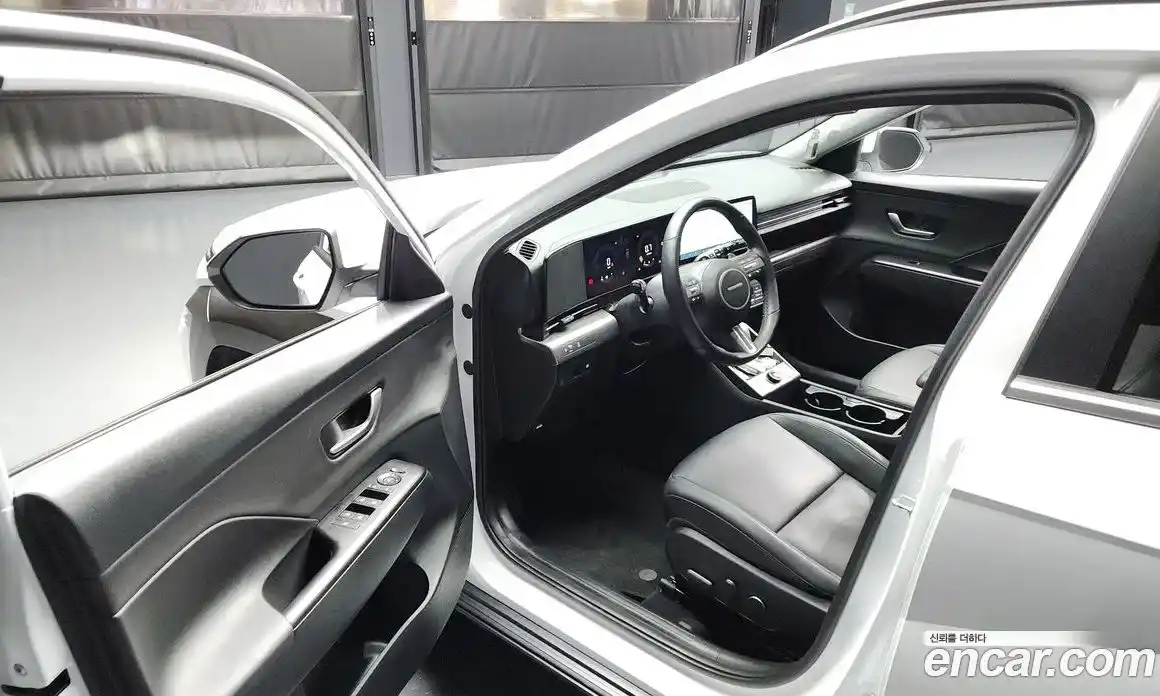 Hyundai Kona 2023 1.6 Автомат в Москве № 123730, фото 15