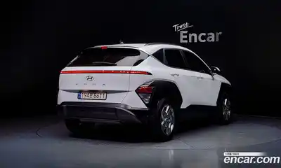 Hyundai Kona 2023 1.6 Автомат в Москве № 123730, миниатюра 7