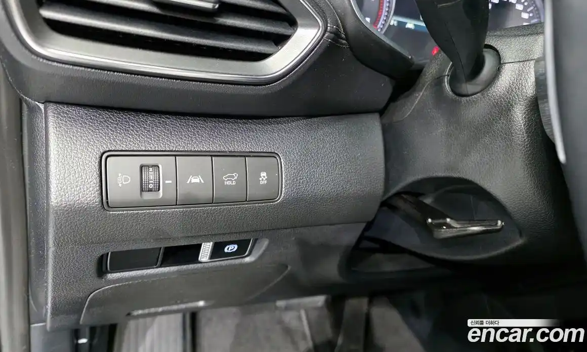 Hyundai Santa Fe 2023 2.2 Автомат в Москве № 124039, фото 14