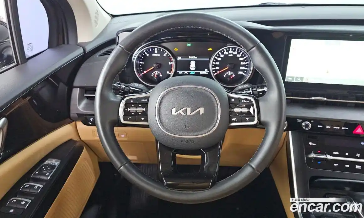 Kia Canival 2023 2.2 Автомат в Москве № 124170, фото 13