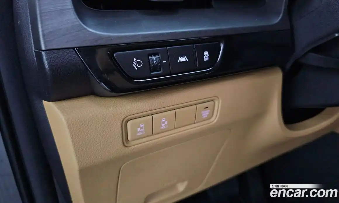 Kia Canival 2023 2.2 Автомат в Москве № 124170, фото 17