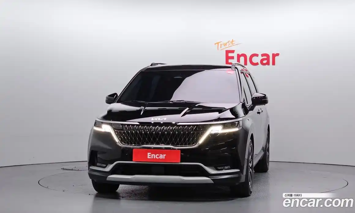 Kia Canival 2023 2.2 Автомат в Москве № 124170, фото 3