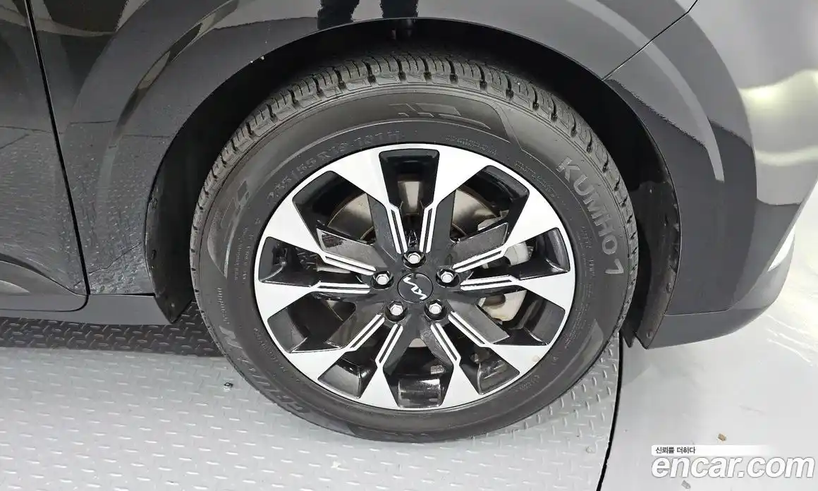 Kia Canival 2023 2.2 Автомат в Москве № 124170, фото 5