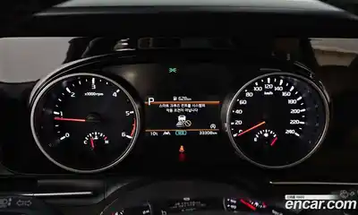 Kia Canival 2023 2.2 Автомат в Москве № 124170, миниатюра 8