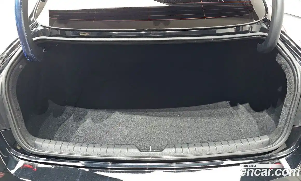 Hyundai Sonata 2023 2.0 Автомат в Москве № 126137, фото 4